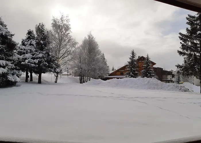 4 Pers Au Pied Des Pistes, Centre - Fr-1-516-18 *