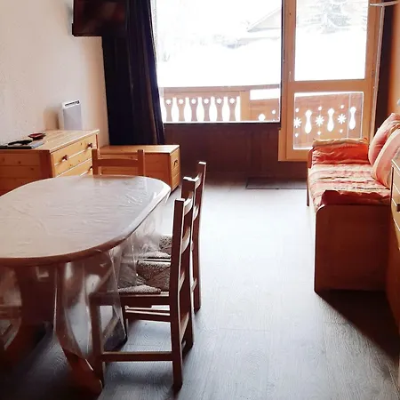 4 Pers Au Pied Des Pistes, Centre - Fr-1-516-18 Ле-дез-Альп